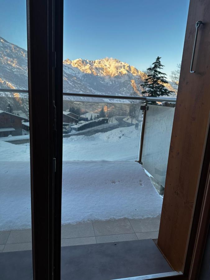 Saxon Chambres D'Hotes Les Louettes A Sapinhaut Canton Du Valais المظهر الخارجي الصورة