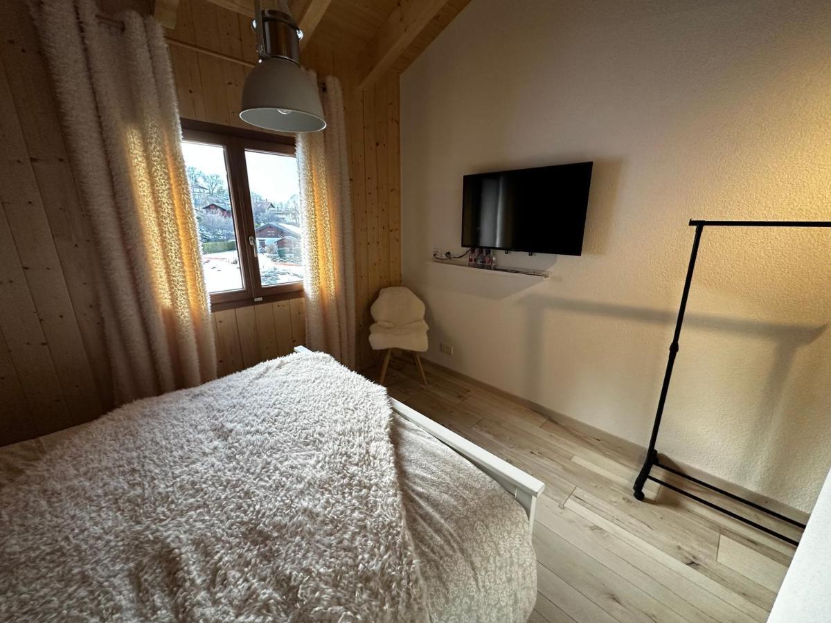 Saxon Chambres D'Hotes Les Louettes A Sapinhaut Canton Du Valais المظهر الخارجي الصورة