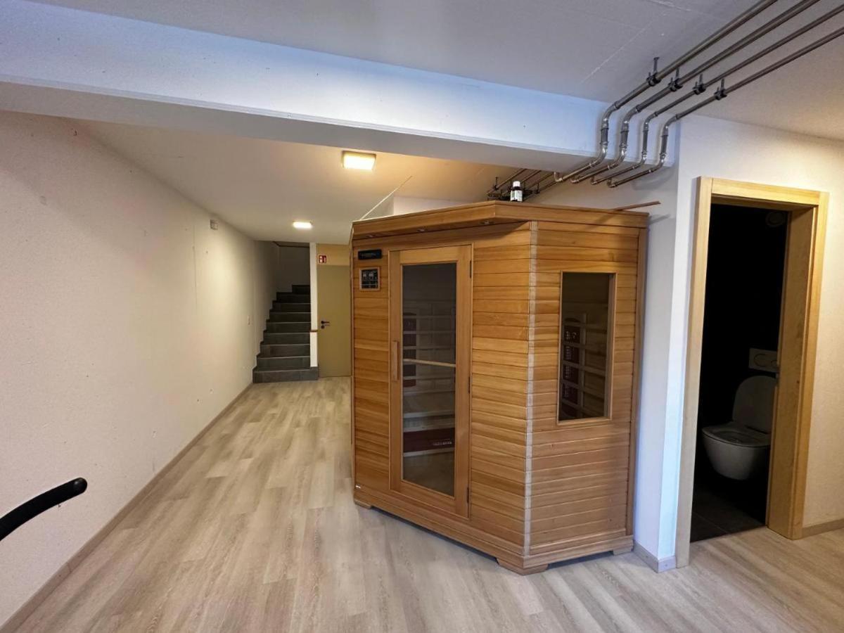 Saxon Chambres D'Hotes Les Louettes A Sapinhaut Canton Du Valais المظهر الخارجي الصورة